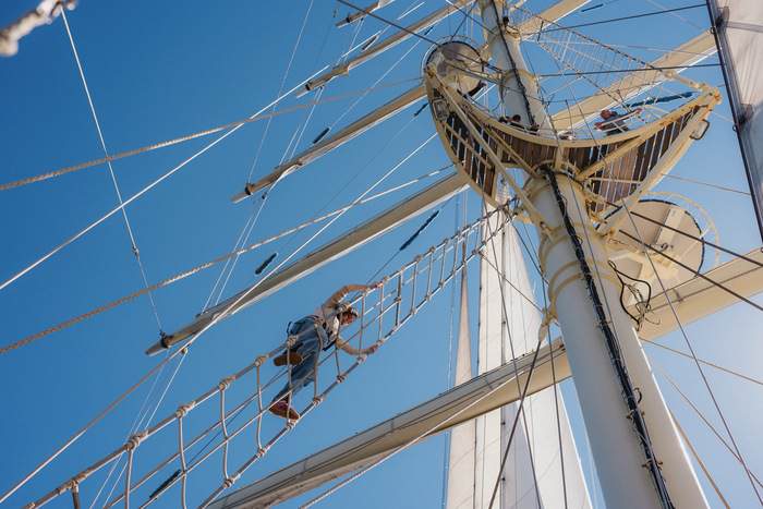©Star Clippers - Emily Tyler Photography Rigging Climbing.jpg